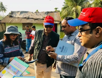 pm-mahua-pal-in-fieldwork